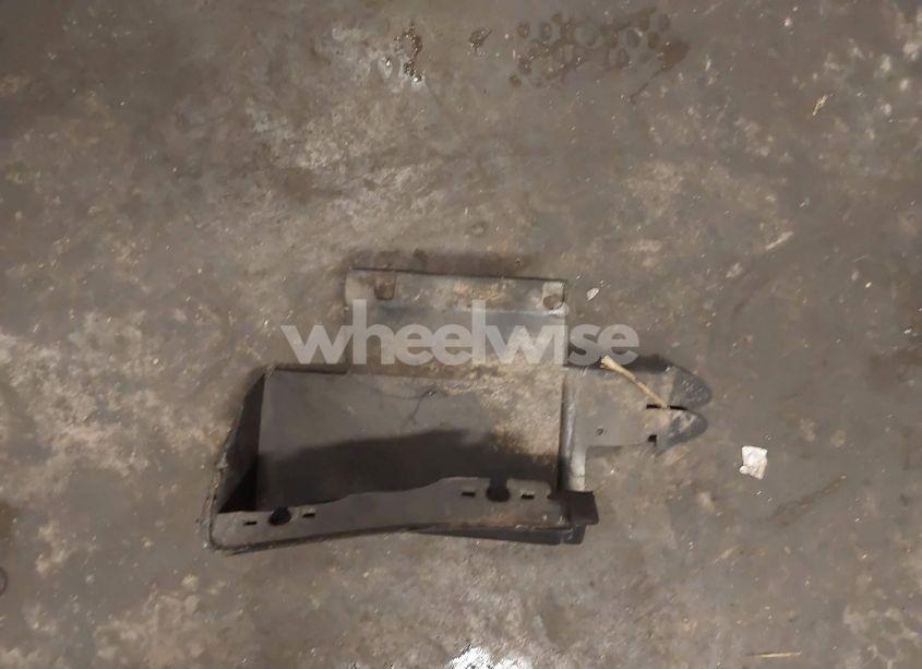 Photo 12 of 2001 Ford Mustang (VIN 1FAFP44481F211106)