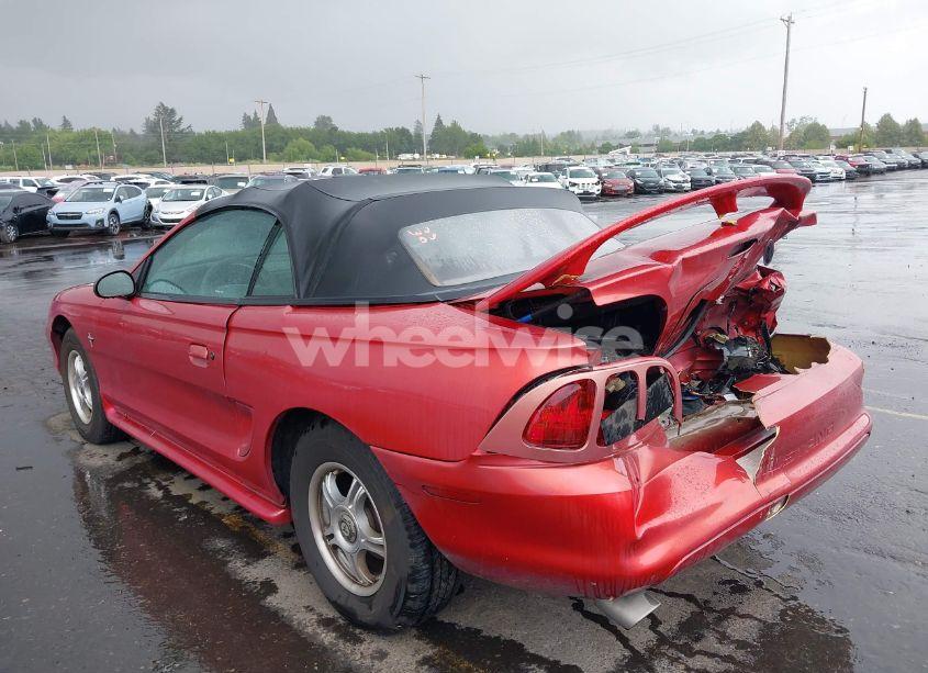 Photo 3 of 1998 Ford Mustang (VIN 1FAFP4448WF232559)