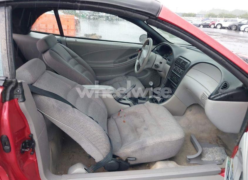 Photo 5 of 1998 Ford Mustang (VIN 1FAFP4448WF232559)