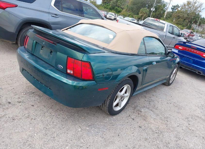Photo 4 of 2000 Ford Mustang (VIN 1FAFP4448YF172219)