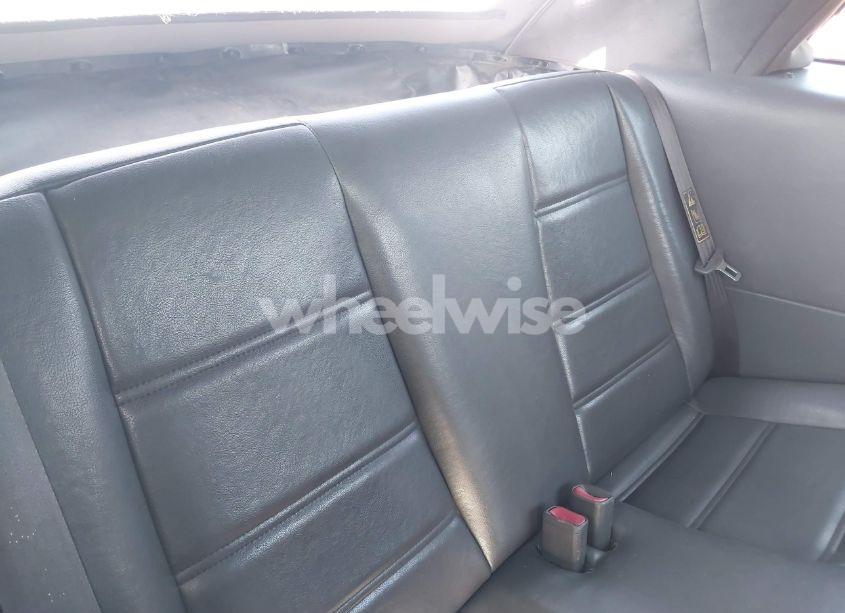 Photo 8 of 2001 Ford Mustang (VIN 1FAFP44491F178827)