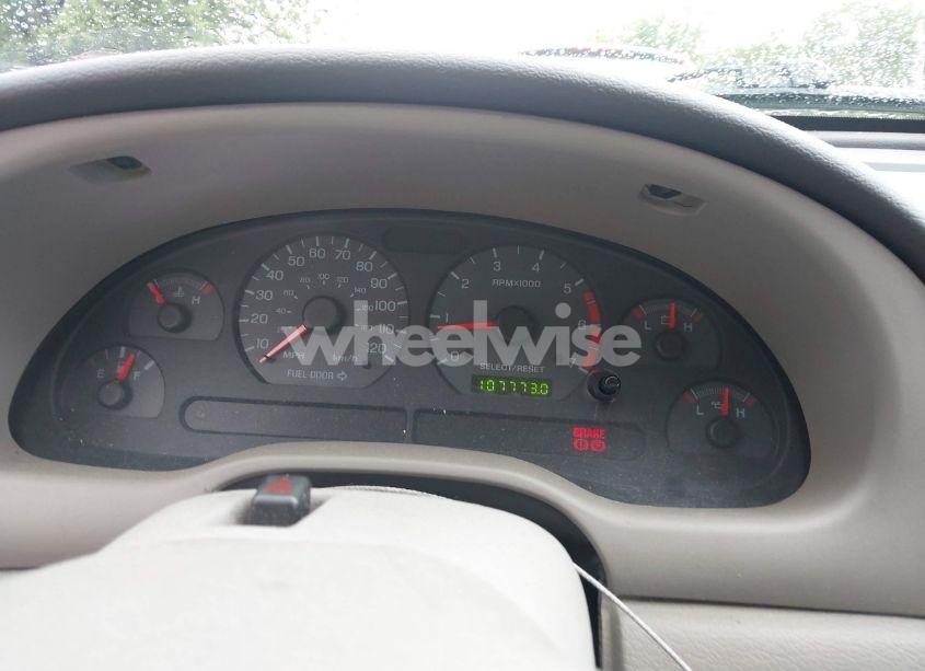 Photo 7 of 2002 Ford Mustang (VIN 1FAFP44492F221578)