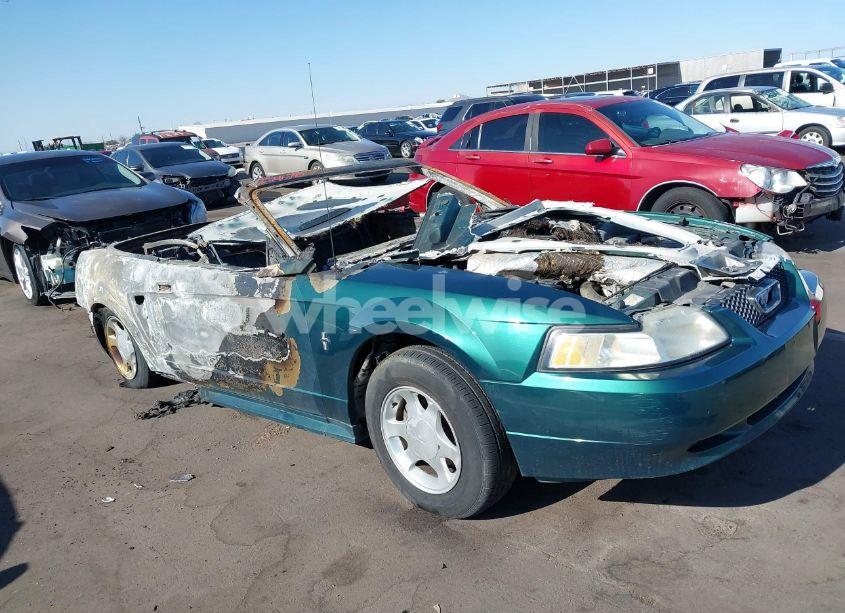2000 Ford Mustang (VIN 1FAFP4449YF294670) main photo