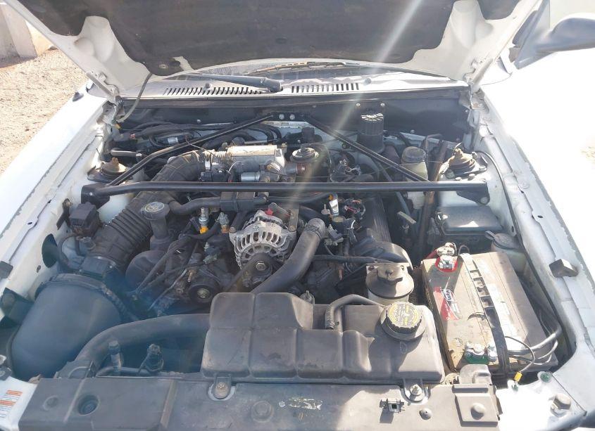 Photo 10 of 2002 Ford Mustang (VIN 1FAFP444X2F149256)