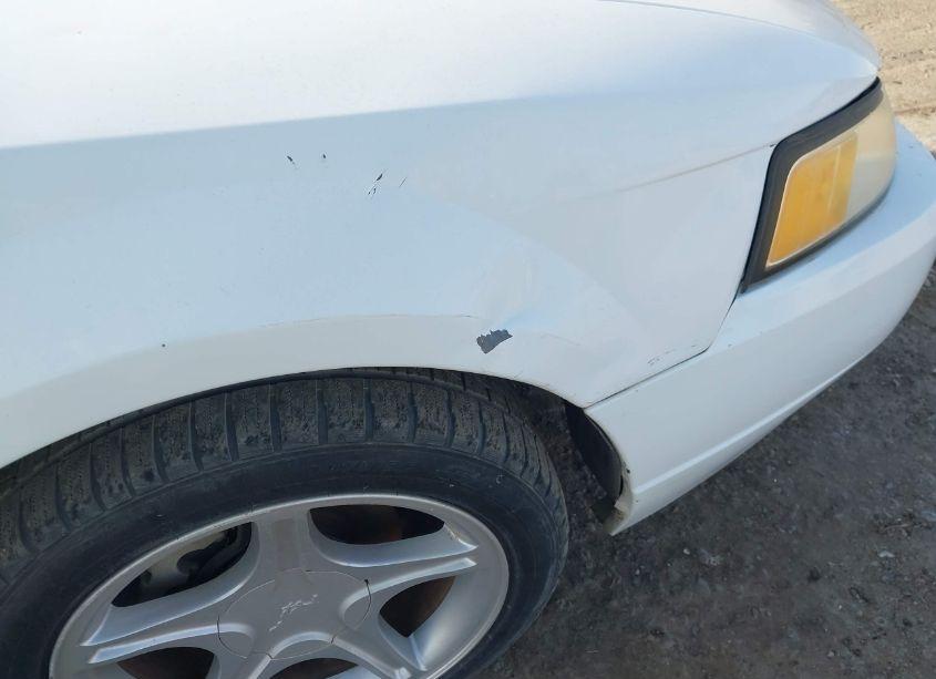 Photo 13 of 2002 Ford Mustang (VIN 1FAFP444X2F149256)