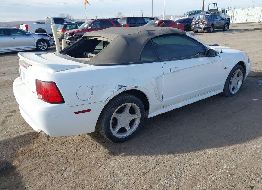 Photo 4 of 2002 Ford Mustang (VIN 1FAFP444X2F149256)