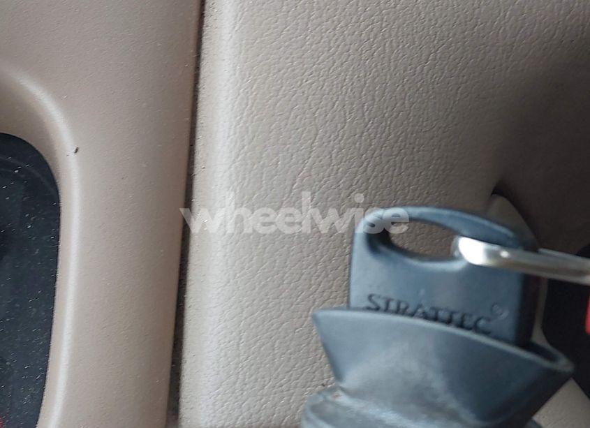 Photo 11 of 2002 Ford Mustang (VIN 1FAFP444X2F194469)