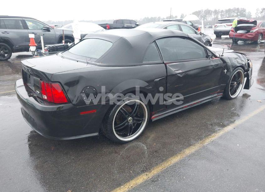 Photo 4 of 2003 Ford Mustang (VIN 1FAFP444X3F324607)