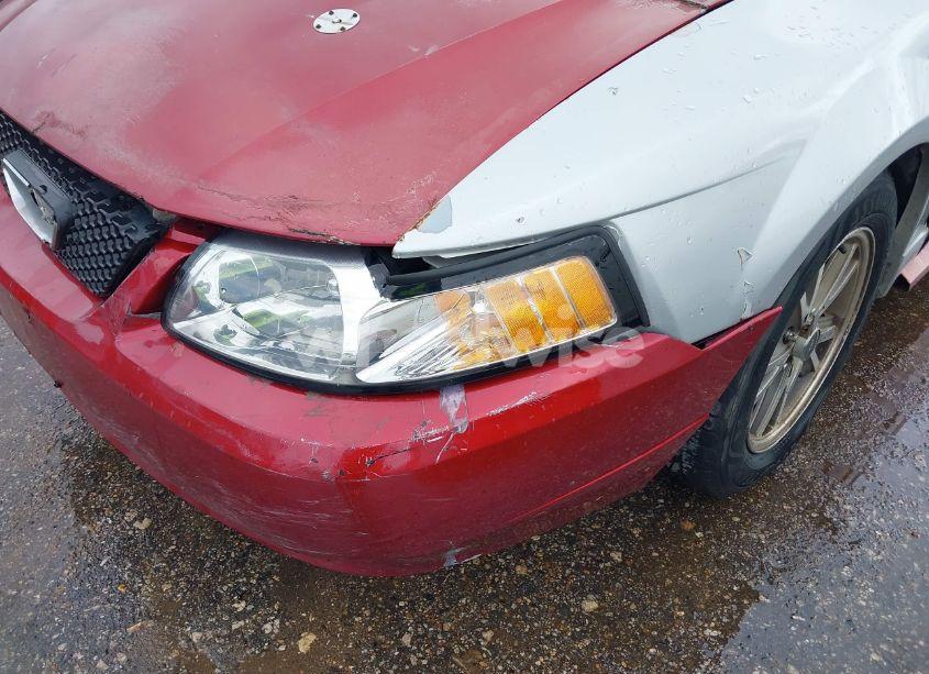 Photo 6 of 2004 Ford Mustang (VIN 1FAFP44624F197158)