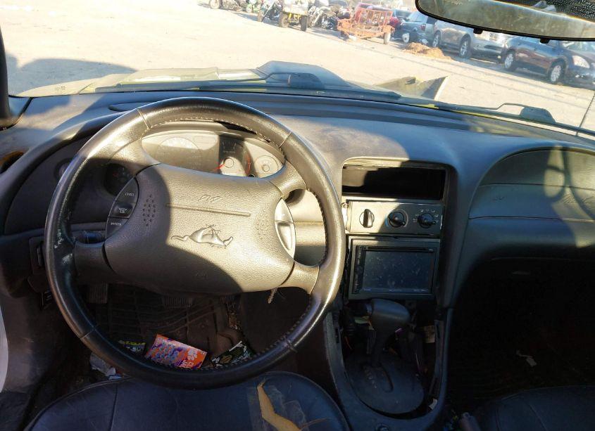 Photo 13 of 2004 Ford Mustang (VIN 1FAFP44654F207021)