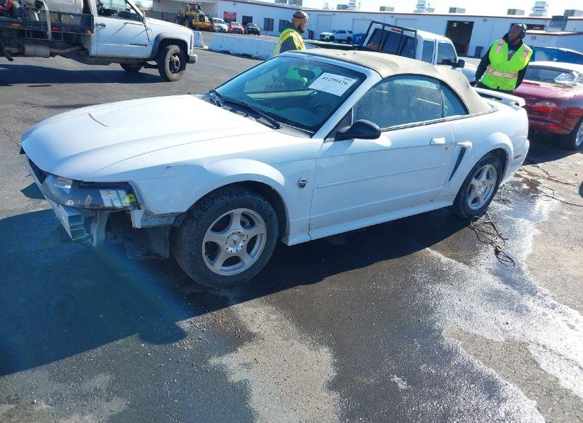 Photo 2 of 2004 Ford Mustang (VIN 1FAFP44664F133916)