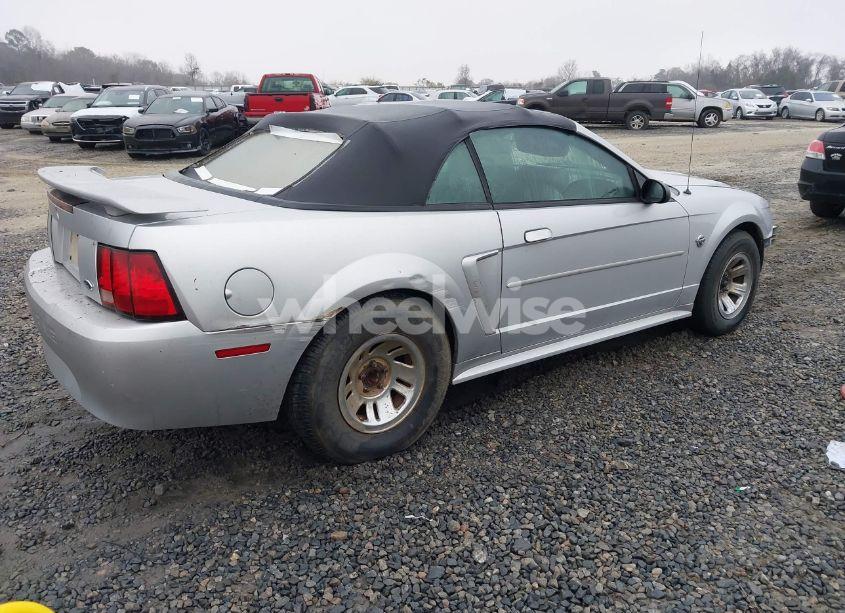 Photo 4 of 2004 Ford Mustang (VIN 1FAFP44674F196796)