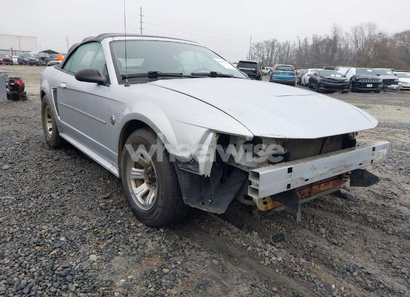 Photo 6 of 2004 Ford Mustang (VIN 1FAFP44674F196796)