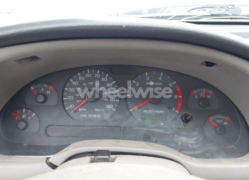 Photo 7 of 2004 Ford Mustang (VIN 1FAFP44674F196796)