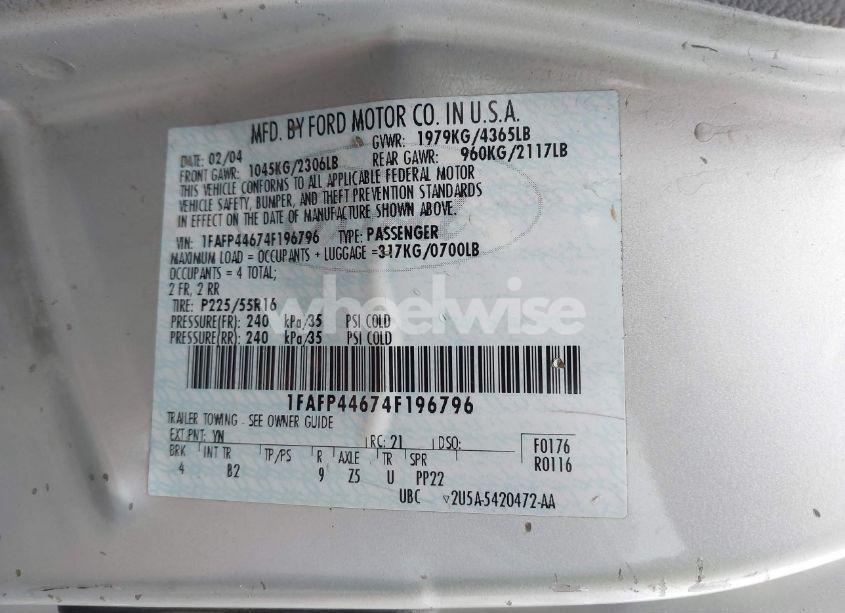 Photo 9 of 2004 Ford Mustang (VIN 1FAFP44674F196796)