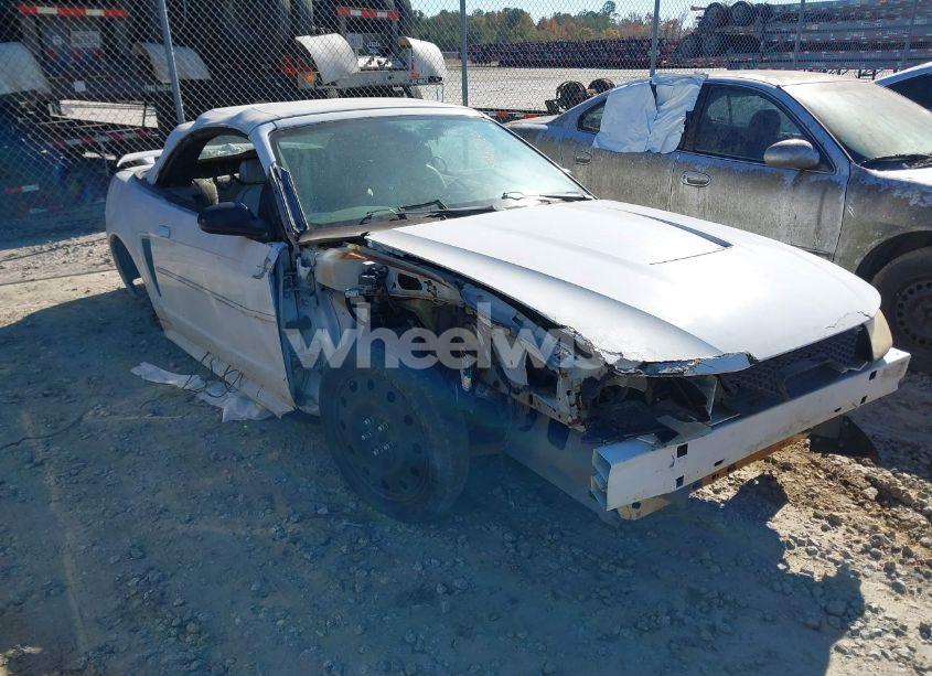2004 Ford Mustang (VIN 1FAFP44684F182860) main photo