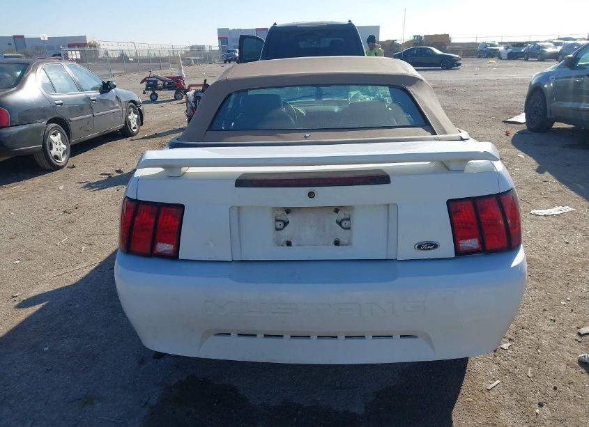 Photo 16 of 2004 Ford Mustang (VIN 1FAFP44684F201584)