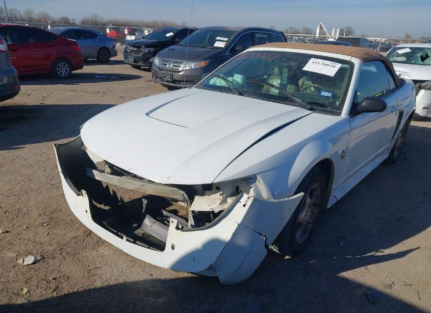 Photo 6 of 2004 Ford Mustang (VIN 1FAFP44684F201584)