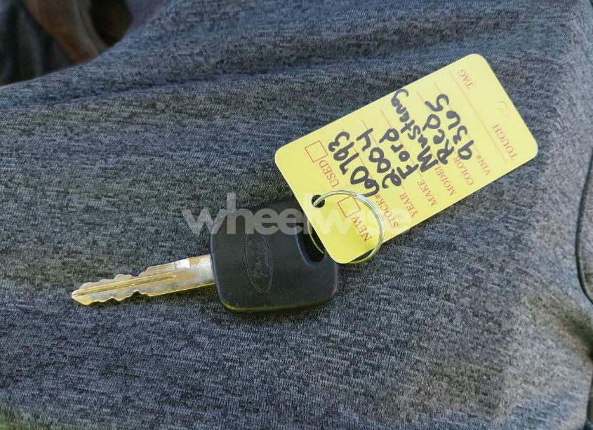 Photo 11 of 2004 Ford Mustang (VIN 1FAFP44694F219365)