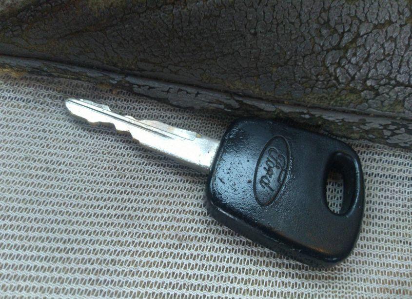 Photo 11 of 2004 Ford Mustang DELUXE (VIN 1FAFP44694F238305)