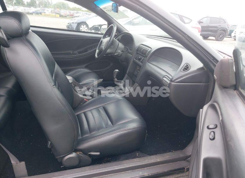 Photo 5 of 1999 Ford Mustang GT (VIN 1FAFP45X0XF133048)