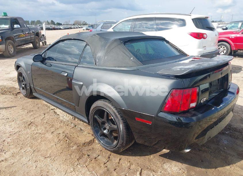 Photo 3 of 2002 Ford Mustang GT (VIN 1FAFP45X12F240635)