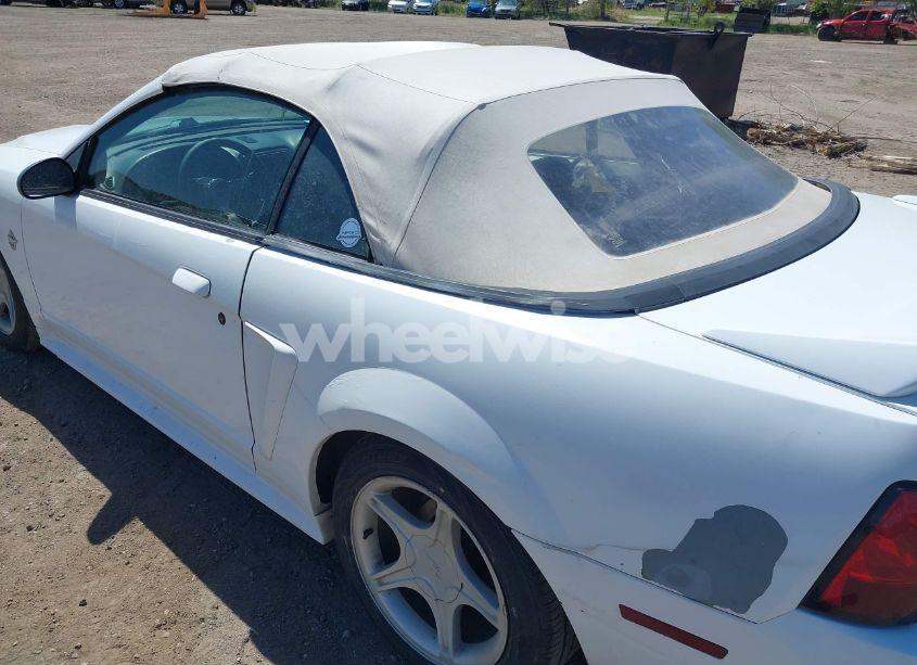 Photo 16 of 1999 Ford Mustang GT (VIN 1FAFP45X1XF215757)