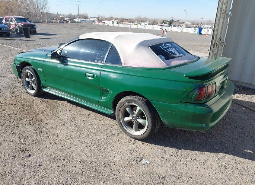 Photo 3 of 1998 Ford Mustang GT (VIN 1FAFP45X3WF162221)