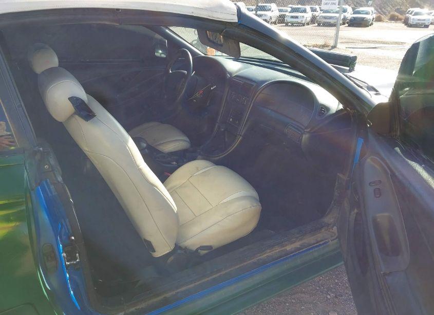 Photo 5 of 1998 Ford Mustang GT (VIN 1FAFP45X3WF162221)