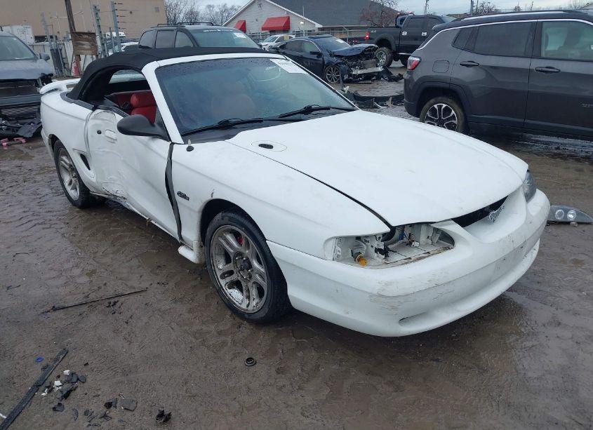 1998 Ford Mustang GT (VIN 1FAFP45X4WF102187) main photo