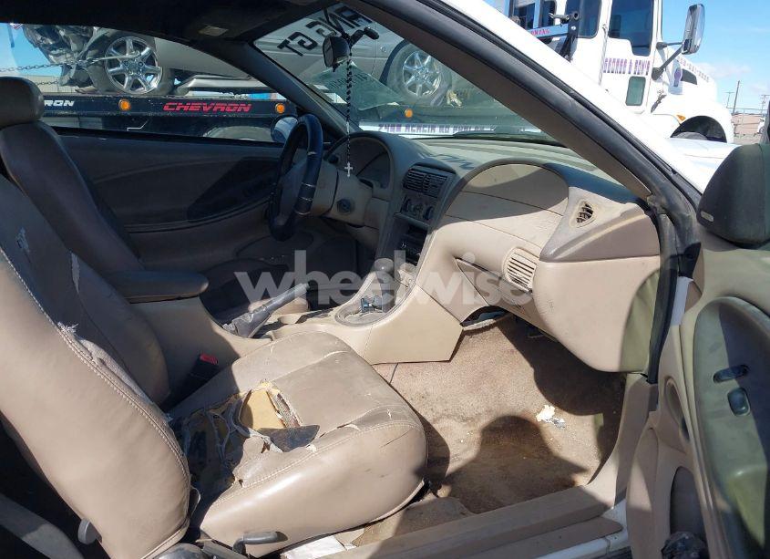 Photo 5 of 2002 Ford Mustang GT (VIN 1FAFP45X52F137332)