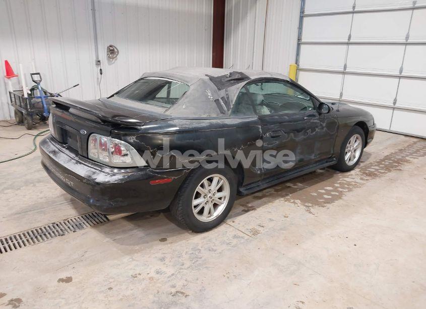 Photo 4 of 1998 Ford Mustang GT (VIN 1FAFP45X5WF249652)