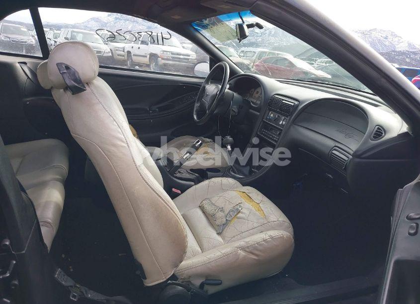 Photo 5 of 1998 Ford Mustang GT (VIN 1FAFP45X5WF249652)