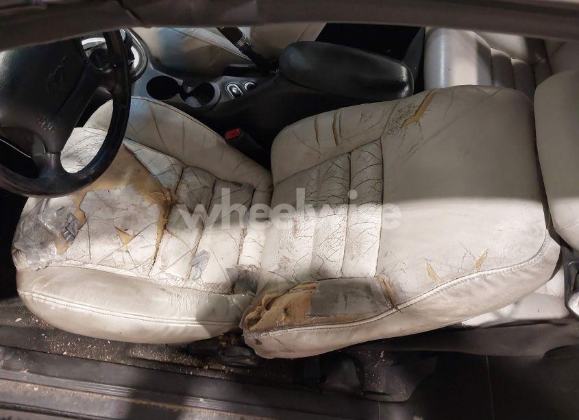 Photo 6 of 1998 Ford Mustang GT (VIN 1FAFP45X5WF249652)