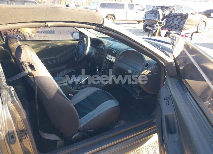 Photo 5 of 2001 Ford Mustang GT (VIN 1FAFP45X61F236708)