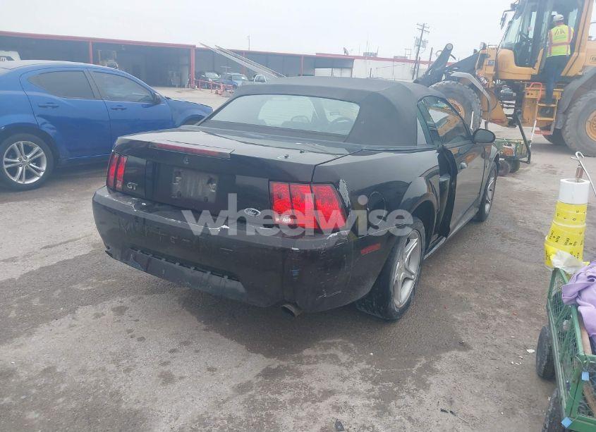 Photo 4 of 2002 Ford Mustang GT (VIN 1FAFP45X72F225962)