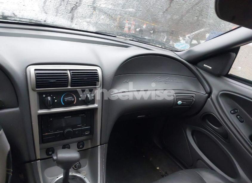 Photo 5 of 2004 Ford Mustang GT (VIN 1FAFP45X74F128442)