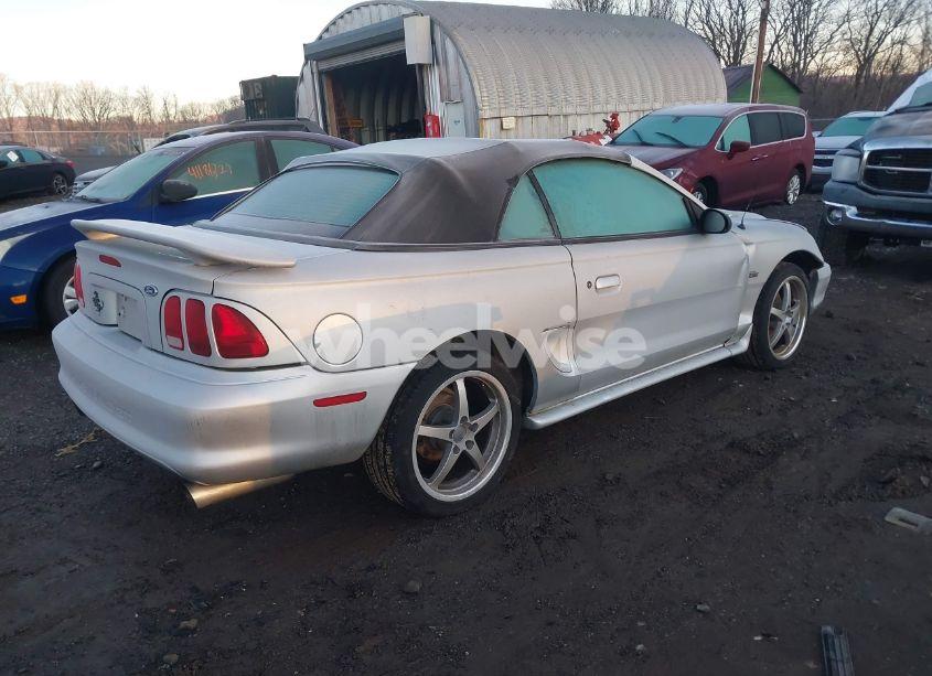 Photo 4 of 1998 Ford Mustang GT (VIN 1FAFP45X7WF244534)