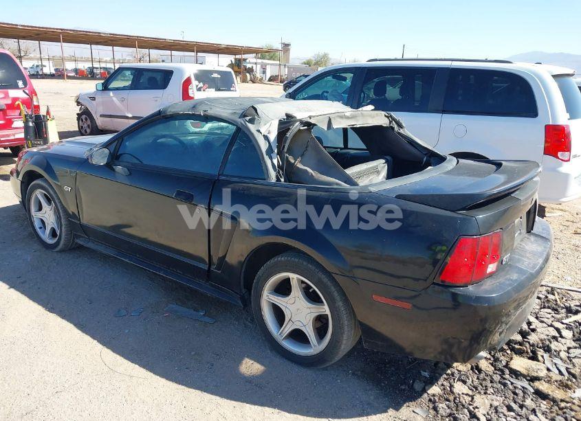 Photo 3 of 2000 Ford Mustang GT (VIN 1FAFP45X7YF127930)