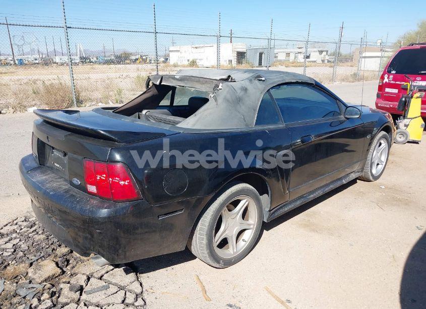 Photo 4 of 2000 Ford Mustang GT (VIN 1FAFP45X7YF127930)