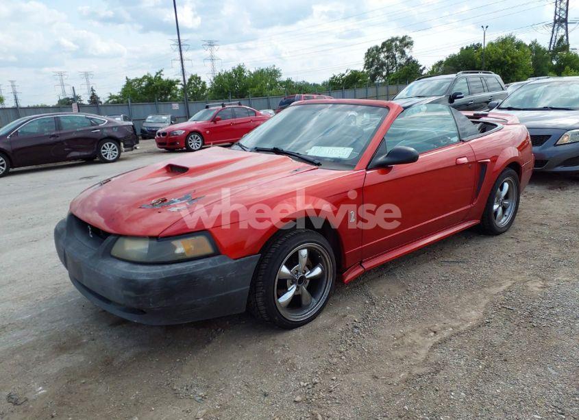 Photo 2 of 2000 Ford Mustang GT (VIN 1FAFP45XXYF125797)