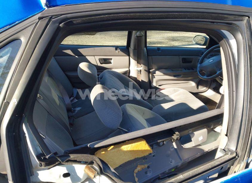 Photo 8 of 2003 Ford Taurus LX (VIN 1FAFP52213G269854)