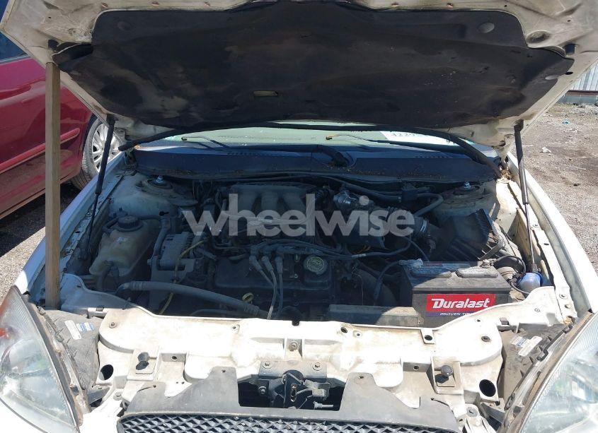 Photo 10 of 2004 Ford Taurus LX (VIN 1FAFP52274G150403)