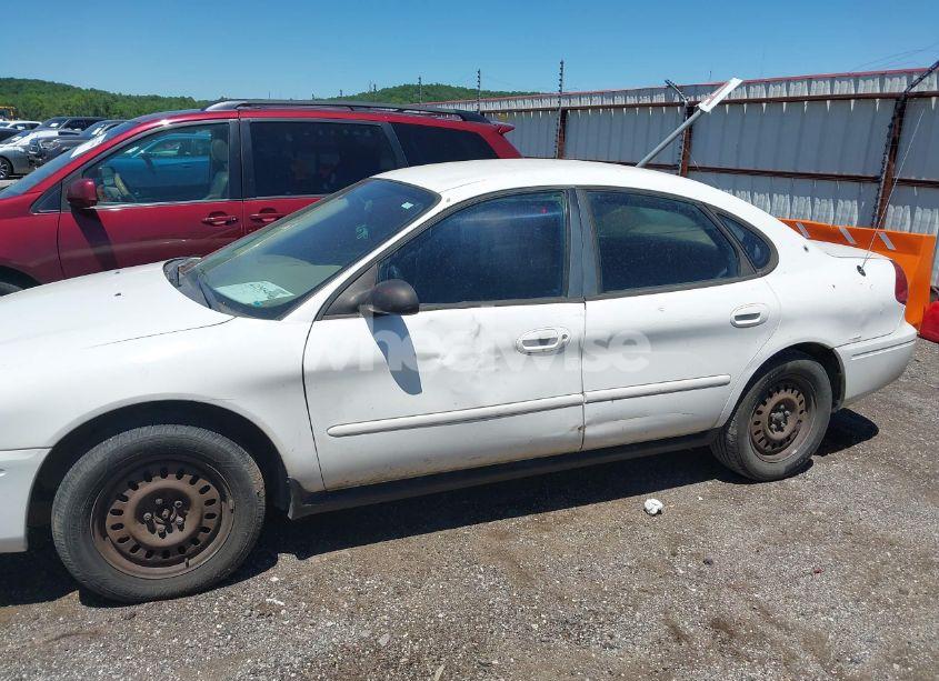 Photo 6 of 2004 Ford Taurus LX (VIN 1FAFP52274G150403)