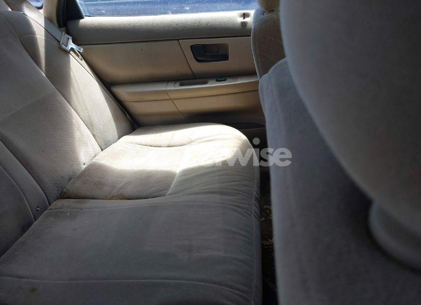 Photo 8 of 2004 Ford Taurus LX (VIN 1FAFP52274G150403)