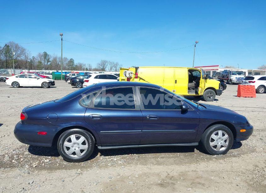 Photo 13 of 1998 Ford Taurus LX/SE (VIN 1FAFP52U0WA226924)