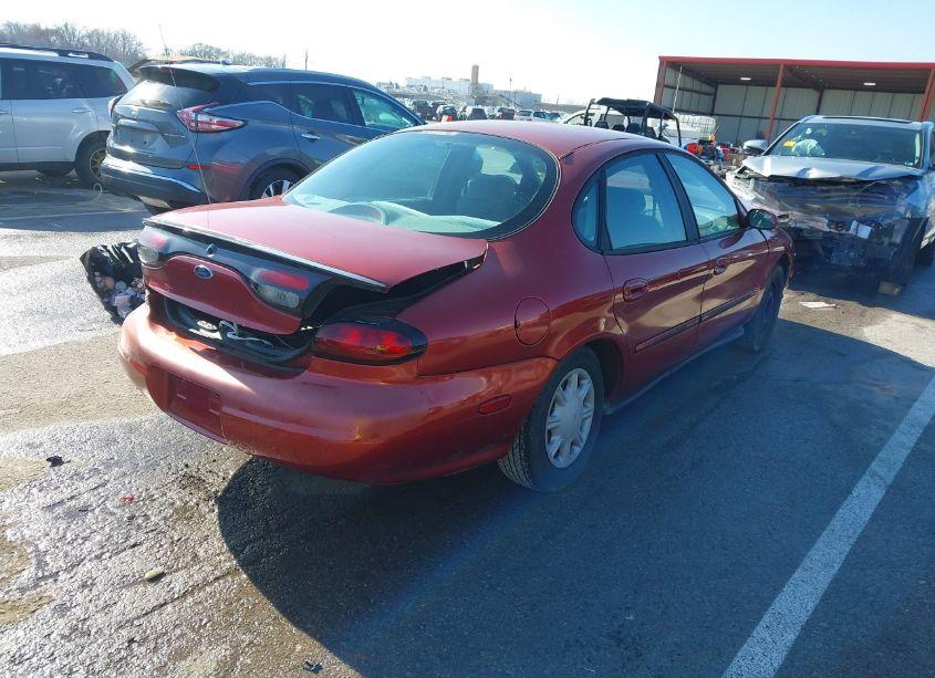 Photo 4 of 1998 Ford Taurus LX/SE (VIN 1FAFP52U0WG187636)