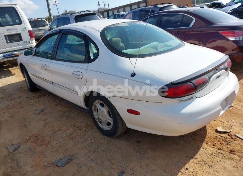 Photo 3 of 1998 Ford Taurus LX/SE (VIN 1FAFP52U1WA225412)