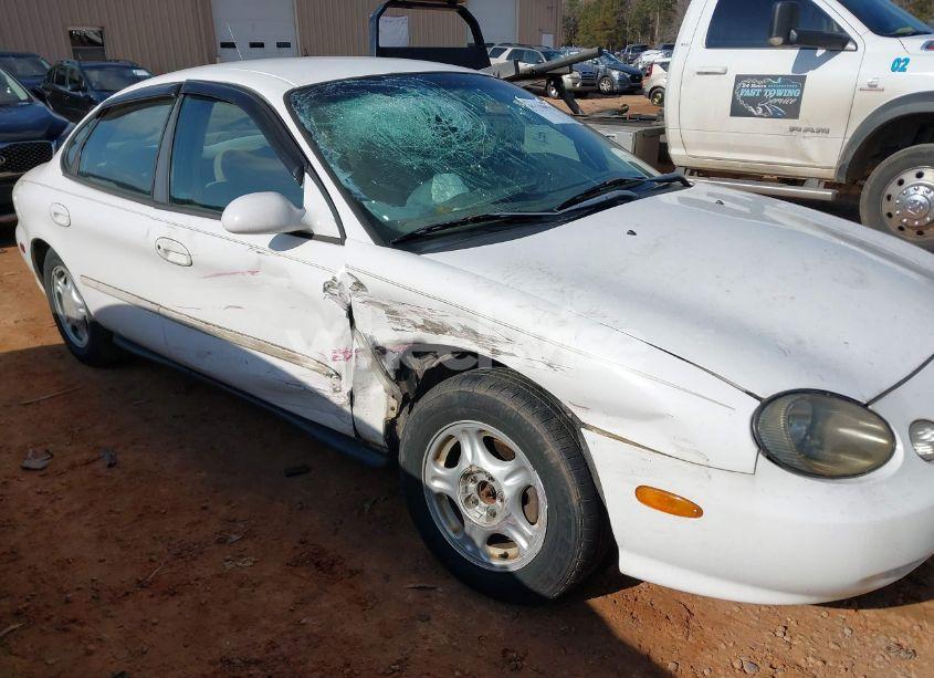 Photo 6 of 1998 Ford Taurus LX/SE (VIN 1FAFP52U1WA225412)