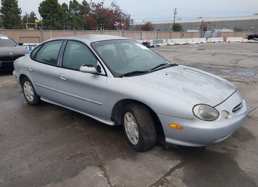 1998 Ford Taurus LX/SE (VIN 1FAFP52U1WG106613) main photo